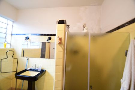 Casa para alugar com 1500m², 3 quartos e 4 vagasBanheiro Social 1