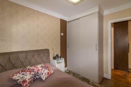 Apartamento à venda com 235m², 3 quartos e 3 vagasQuarto 2