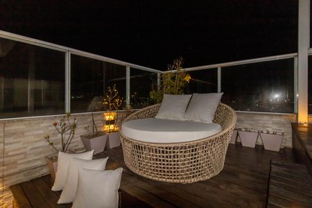 Apartamento à venda com 235m², 3 quartos e 3 vagasCobertura
