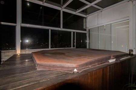 Apartamento à venda com 235m², 3 quartos e 3 vagasCobertura