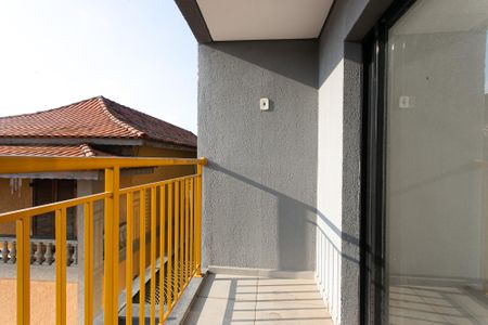 Studio para alugar com 28m², 1 quarto e sem vaga Studio para alugar com 28m², 1 quarto e sem vagaVaranda