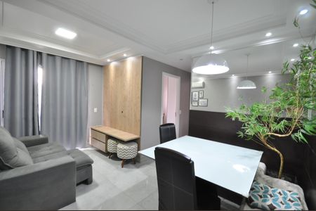 Sala de apartamento para alugar com 2 quartos, 56m² em Vila Gustavo, São Paulo