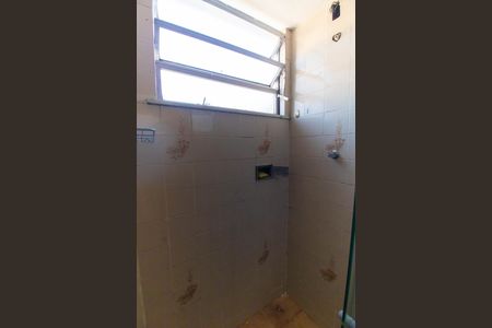 Apartamento para alugar com 45m², 2 quartos e 1 vaga Apartamento para alugar com 45m², 2 quartos e 1 vagaBanheiro