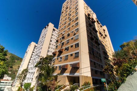 Fachada de apartamento para alugar com 2 quartos, 45m² em Santa Rosa, Niterói
