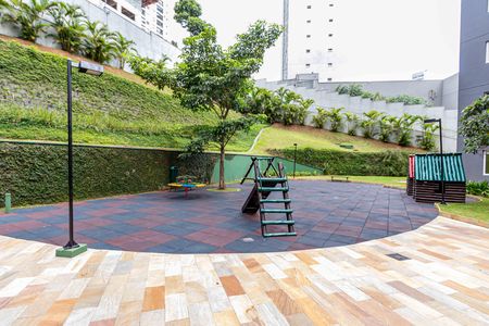 Apartamento para alugar com 73m², 3 quartos e 1 vaga Apartamento para alugar com 73m², 3 quartos e 1 vagaÁrea comum - Playground