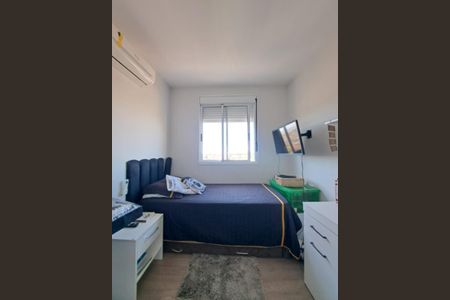 Quarto de apartamento para alugar com 3 quartos, 67m² em Passo d’Areia, Porto Alegre