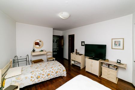 Apartamento à venda com 82m², 2 quartos e 1 vaga Apartamento à venda com 82m², 2 quartos e 1 vagaSuíte