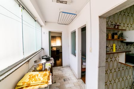 Apartamento à venda com 82m², 2 quartos e 1 vaga Apartamento à venda com 82m², 2 quartos e 1 vagaÁrea de Serviço