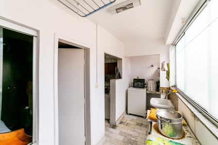 Apartamento à venda com 82m², 2 quartos e 1 vaga Apartamento à venda com 82m², 2 quartos e 1 vagaÁrea de Serviço