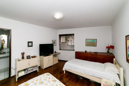 Apartamento à venda com 82m², 2 quartos e 1 vaga Apartamento à venda com 82m², 2 quartos e 1 vagaSuíte