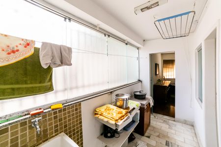 Apartamento à venda com 82m², 2 quartos e 1 vaga Apartamento à venda com 82m², 2 quartos e 1 vagaÁrea de Serviço