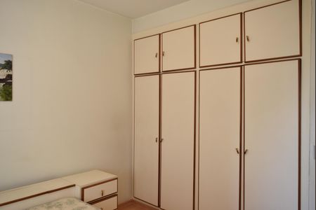 Apartamento à venda com 145m², 3 quartos e 2 vagasQuarto 3