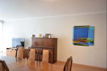 Apartamento à venda com 145m², 3 quartos e 2 vagasSala