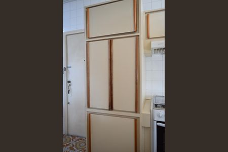 Apartamento à venda com 145m², 3 quartos e 2 vagasCozinha