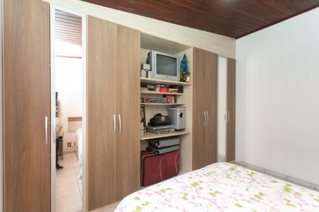 Casa à venda com 168m², 3 quartos e 2 vagasQuarto 1 
