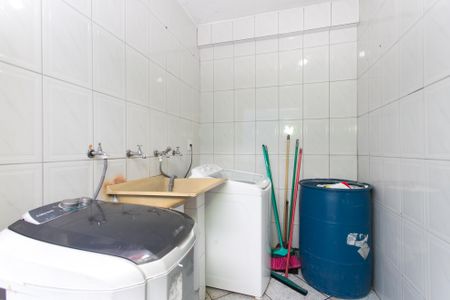 Casa à venda com 168m², 3 quartos e 2 vagasÁrea de Serviço 