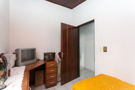 Casa à venda com 168m², 3 quartos e 2 vagasQuarto 2