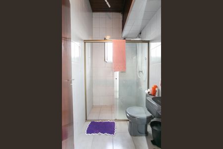 Casa à venda com 168m², 3 quartos e 2 vagasBanheiro 2 