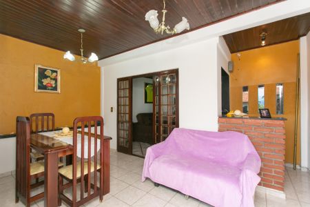 Casa à venda com 168m², 3 quartos e 2 vagasSala de Jantar