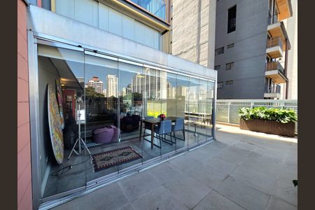 Apartamento para alugar com 140m², 1 quarto e 1 vagaGarden