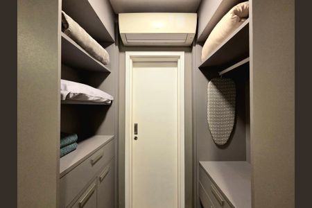 Quarto de apartamento para alugar com 1 quarto, 140m² em Itaim Bibi, São Paulo