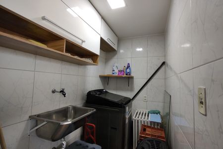 Apartamento para alugar com 109m², 2 quartos e 1 vagaÁrea de Serviço 2