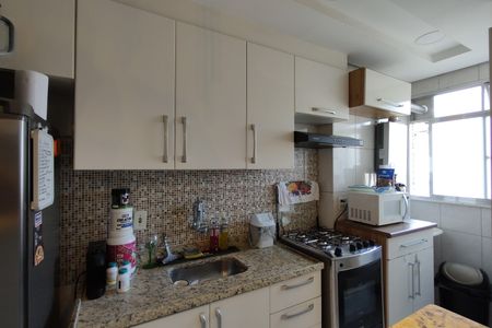 Apartamento para alugar com 109m², 2 quartos e 1 vagaCozinha - Armários