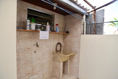 Casa à venda com 104m², 3 quartos e 1 vagaLavanderia