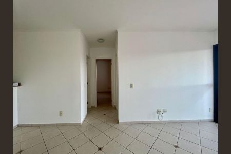 Apartamento à venda com 64m², 2 quartos e 2 vagasSala
