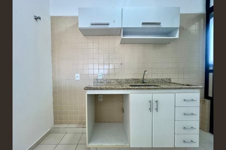 Apartamento à venda com 64m², 2 quartos e 2 vagasCozinha