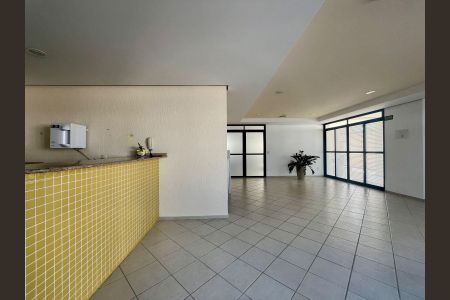 Apartamento à venda com 64m², 2 quartos e 2 vagasÁrea comum- Salão de Festas