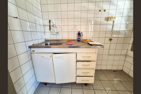 Apartamento à venda com 40m², 1 quarto e sem vagaCozinha - Armários