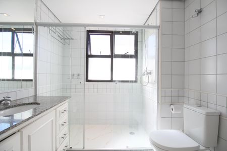 Apartamento à venda com 194m², 3 quartos e 3 vagasBanheiro Suíte master