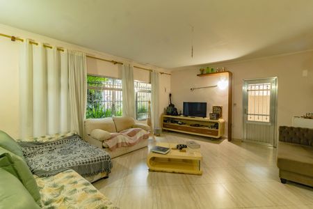 Casa à venda com 3 quartos, 280m² em Americanópolis, São Paulo