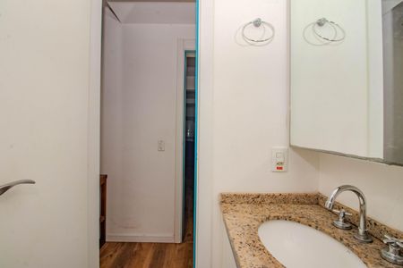 Apartamento à venda com 86m², 2 quartos e 1 vagaBanheiro da Suíte
