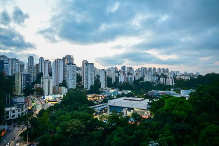 Apartamento à venda com 110m², 3 quartos e 2 vagasVista da Suíte