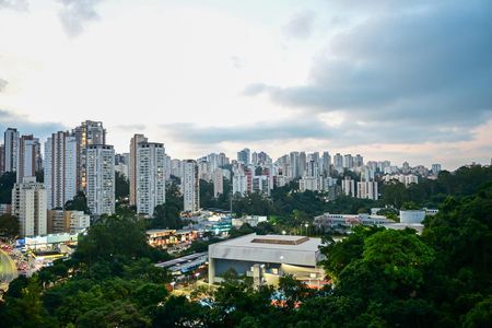 Apartamento à venda com 110m², 3 quartos e 2 vagasVista do Quarto 2