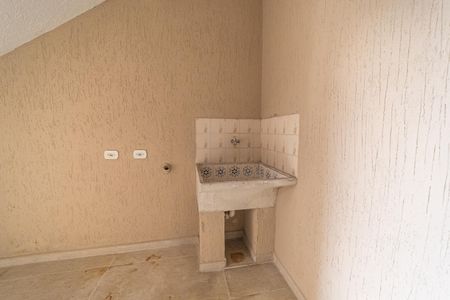 Casa para alugar com 32m², 1 quarto e sem vagaÁrea de Serviço