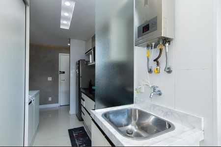 Apartamento à venda com 68m², 2 quartos e 1 vagaÁrea de Serviço