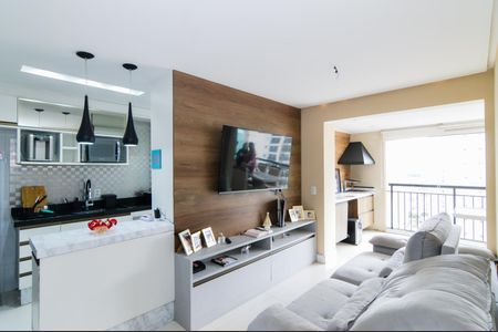 Apartamento à venda com 68m², 2 quartos e 1 vagaSala
