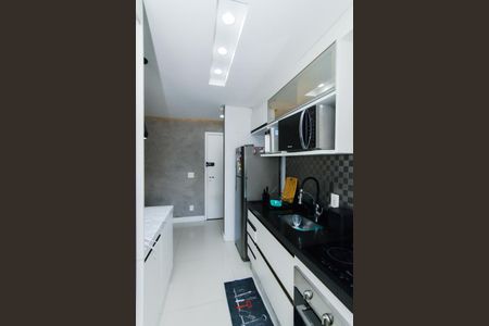 Apartamento à venda com 68m², 2 quartos e 1 vagaCozinha