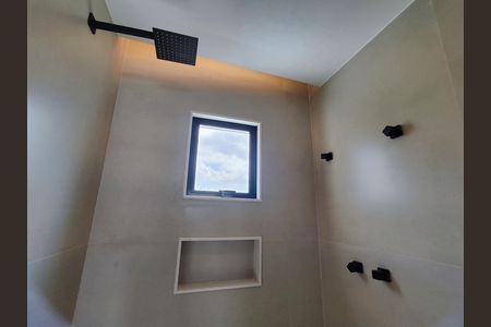 Casa de condomínio à venda com 350m², 4 quartos e 3 vagas Casa de condomínio à venda com 350m², 4 quartos e 3 vagasBanheiro social