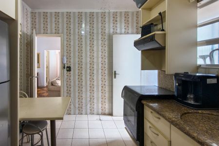 Apartamento para alugar com 112m², 3 quartos e 1 vagaCozinha 