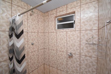 Casa de condomínio para alugar com 50m², 3 quartos e 2 vagasBanheiro