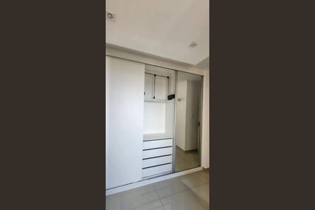 Apartamento para alugar com 84m², 3 quartos e 2 vagas Apartamento para alugar com 84m², 3 quartos e 2 vagasQuarto