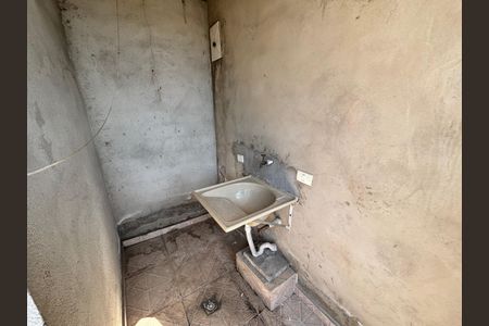 Casa para alugar com 55m², 1 quarto e sem vagaÁrea de Serviço