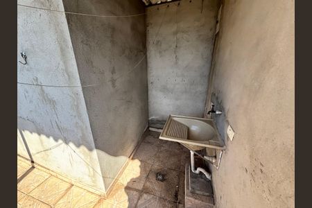 Casa para alugar com 55m², 1 quarto e sem vagaÁrea de Serviço