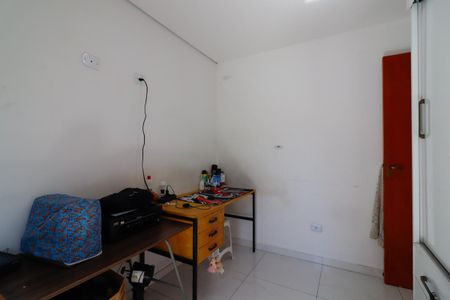 Casa à venda com 73m², 3 quartos e 2 vagasQuarto 3