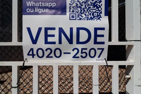 Casa à venda com 73m², 3 quartos e 2 vagasPlaquinha