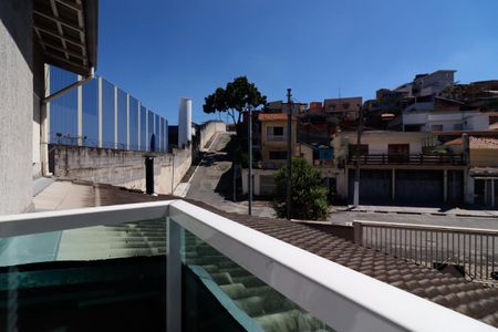 Casa à venda com 73m², 3 quartos e 2 vagasVista da Sacada
